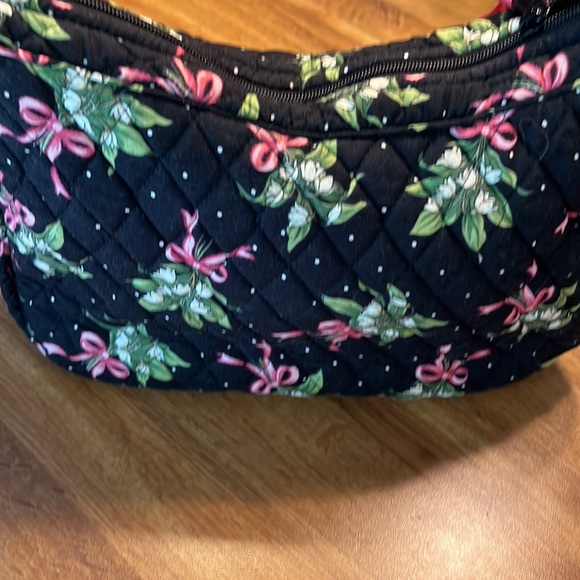 Vera Bradley Vintage Pattern - Picture 3 of 7